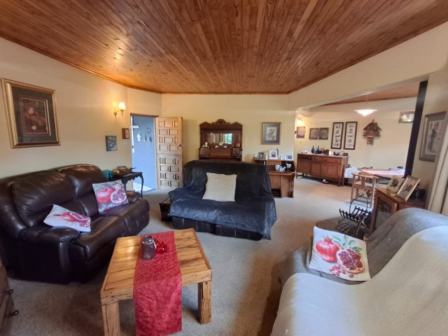 4 Bedroom Property for Sale in Vaalpark Free State